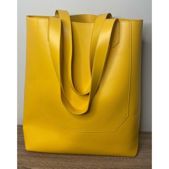 Saks Fifth Avenue Bright Yellow Tote - Picture 5 of 13